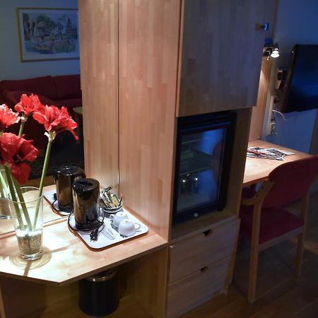 Hotell Arjaeng ภายนอก รูปภาพ