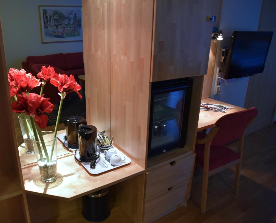 Hotell Arjaeng ภายนอก รูปภาพ