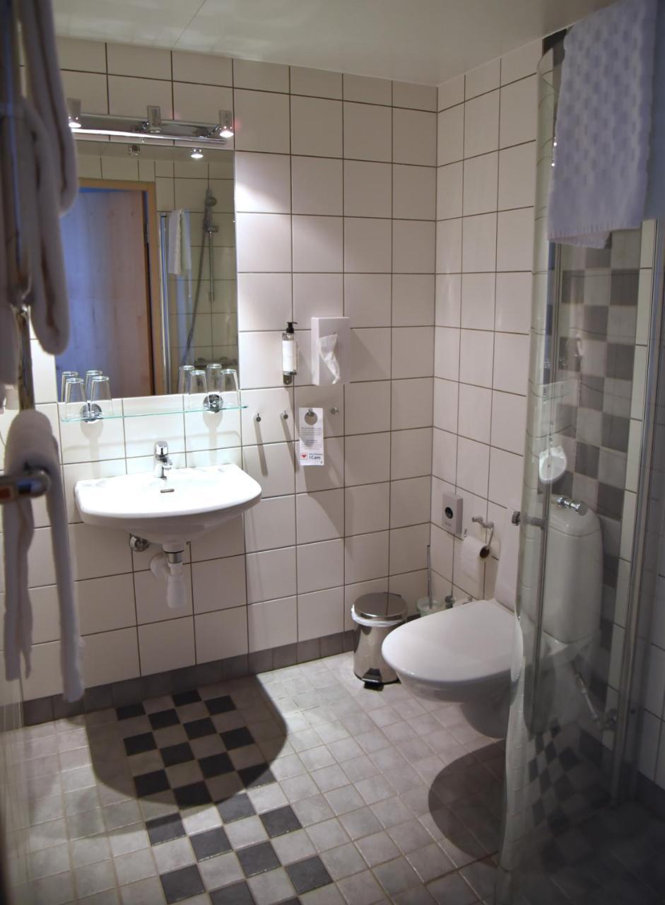 Hotell Arjaeng ภายนอก รูปภาพ